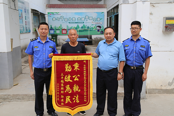 IMG_0433.JPG IMG_0433.JPG