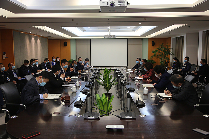 f907478a54b949a5b4d929028ec3899.jpg f907478a54b949a5b4d929028ec3899.jpg