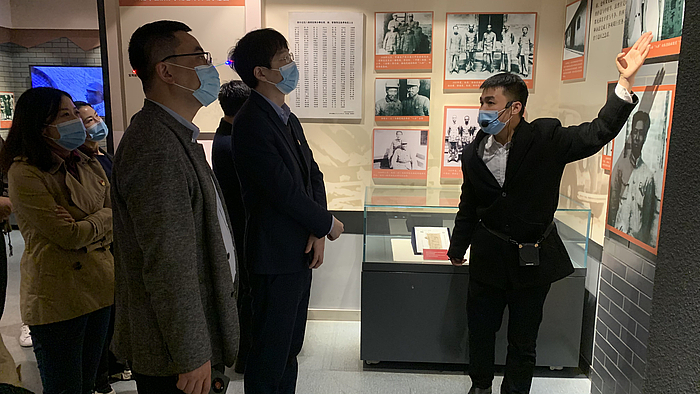 8d731ff71591b836d03d971c5efd882c.jpg 8d731ff71591b836d03d971c5efd882c.jpg