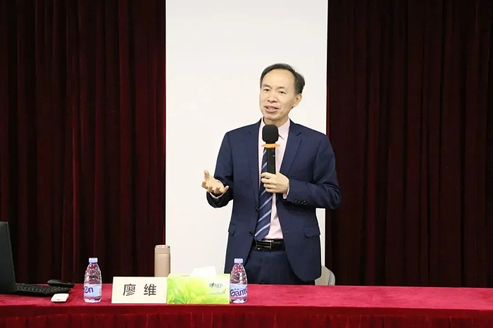 640.webp (5).jpg 640.webp (5).jpg