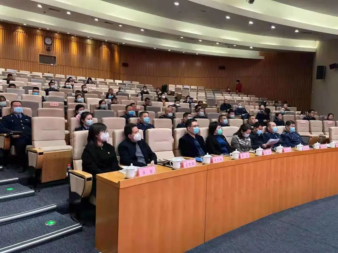 清澈的愛獻給黨 鐵軍踔厲再啟航 —— 市場監管分局召開“我把工作向黨報告”分享會