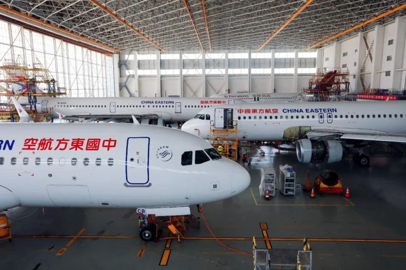 4.格魯吉亞航空總經(jīng)理 伊拉克里·梅茲弗里什維利.JPG